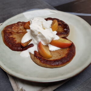 Havermoutpannenkoekjes met kaneel en appeltjes