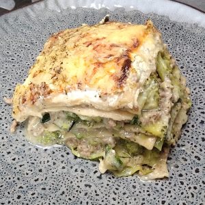 Lasagne met rundsgehakt, broccoli en courgette